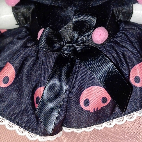 Kuromi, Hand Crafted Bow and Barrettes - Picture 8 of 11